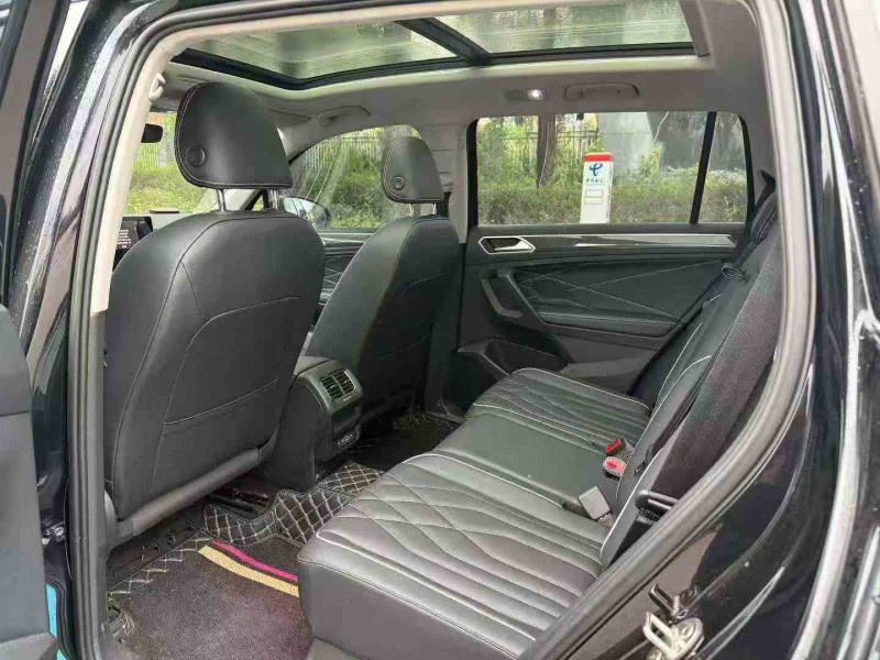 常德24年大众途观4