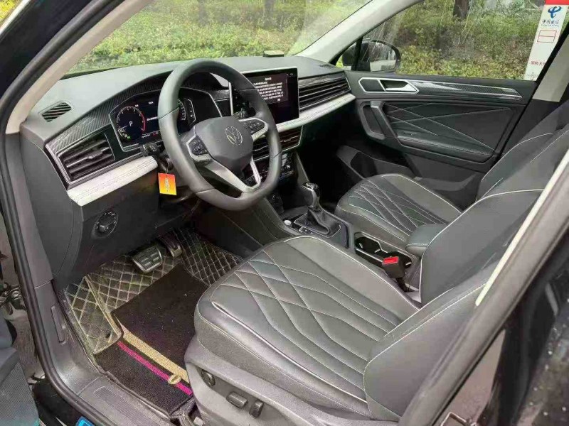 常德24年大众途观5