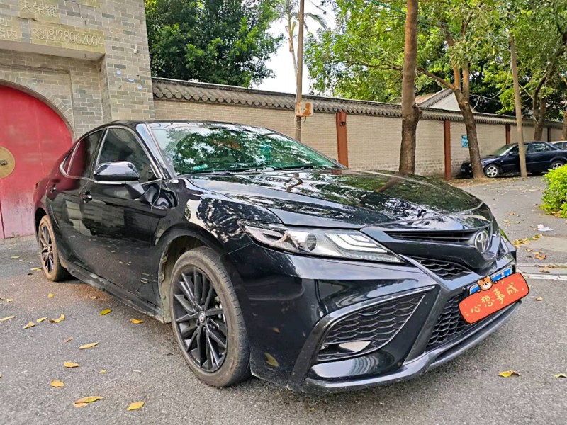 广州23年丰田凯美瑞3