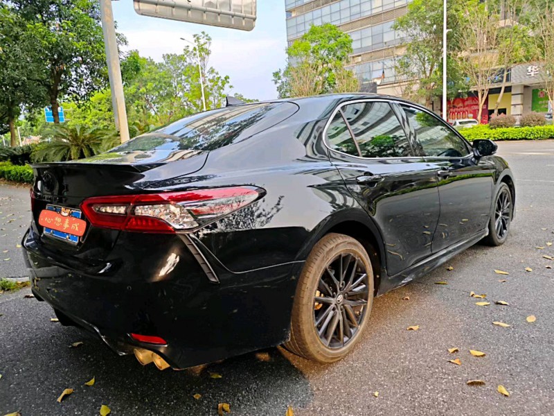 广州23年丰田凯美瑞6