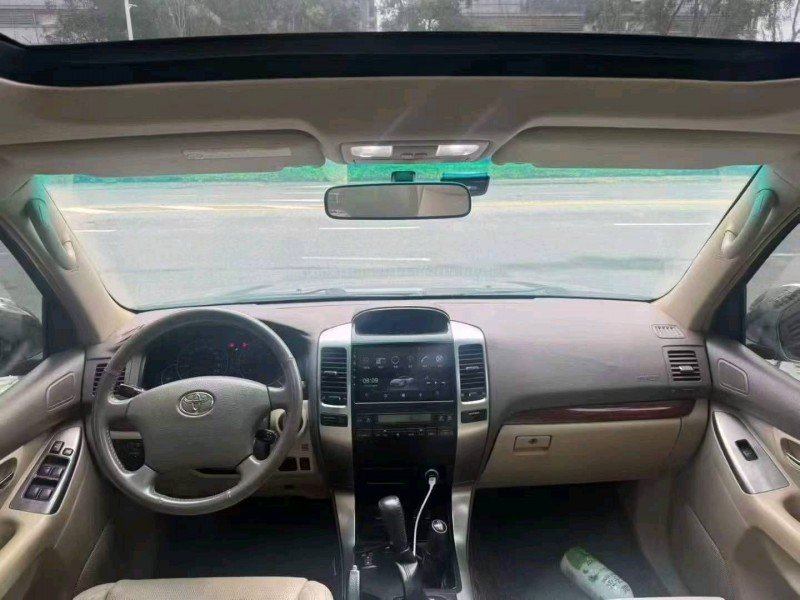 广州07年丰田普拉多6