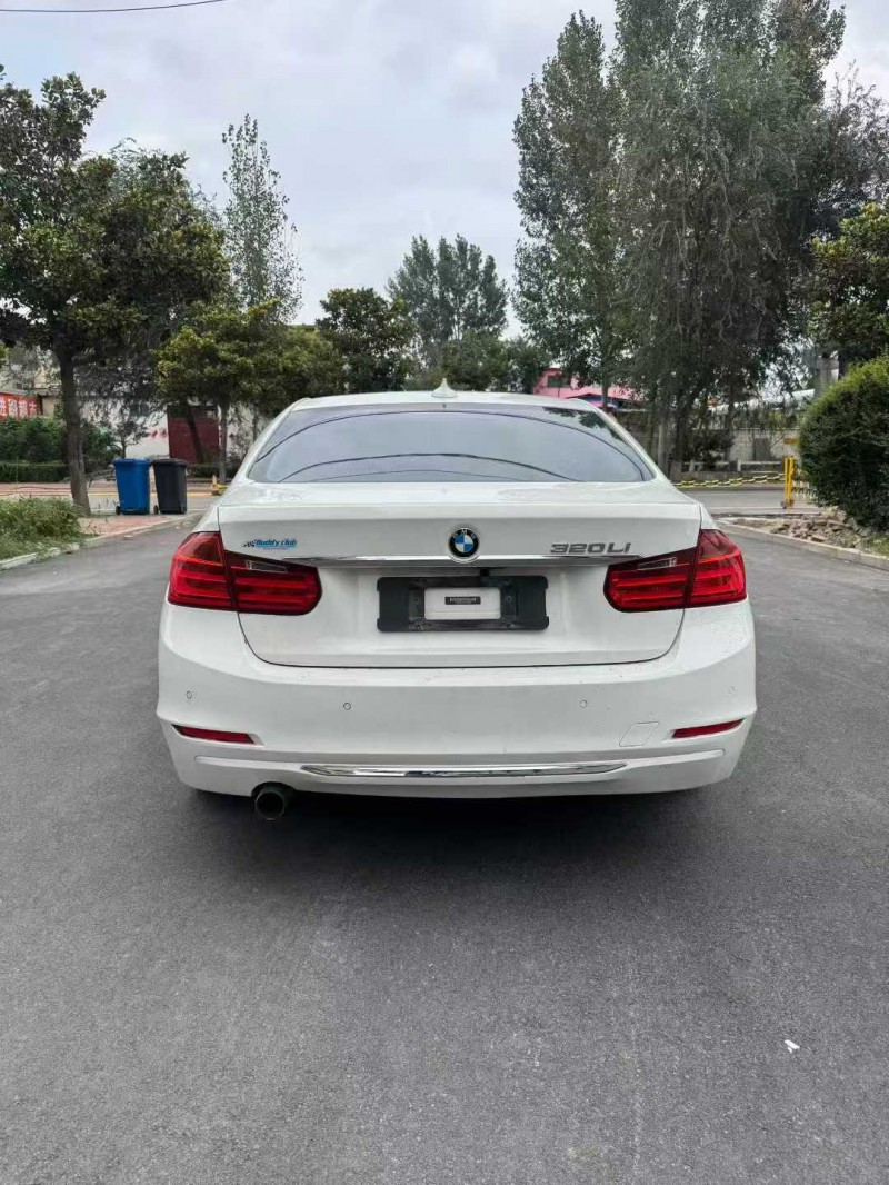 枣庄13年宝马3系9