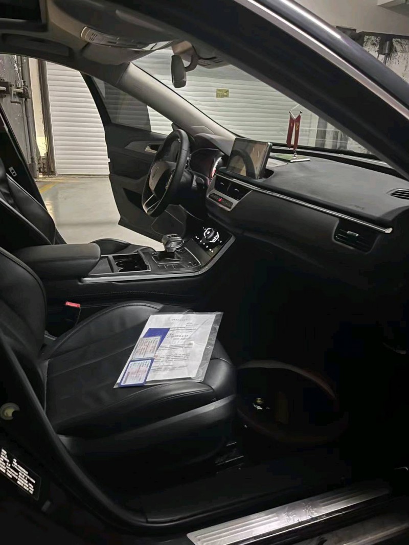 台州22年红旗H58