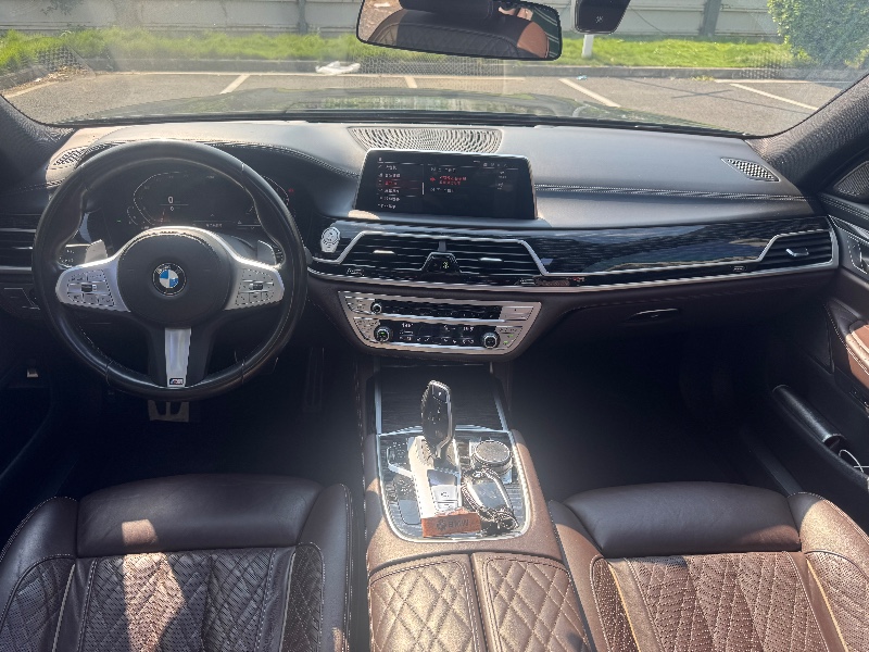 广州19年宝马7系5