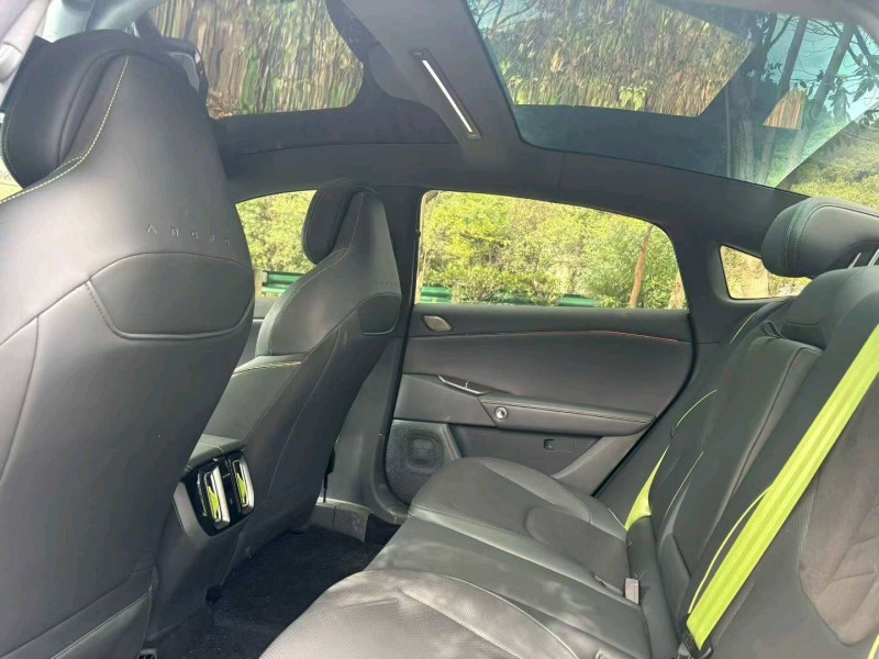 台州24年极狐汽车阿尔法4