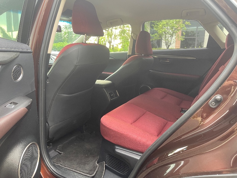 广州18年雷克萨斯NX5