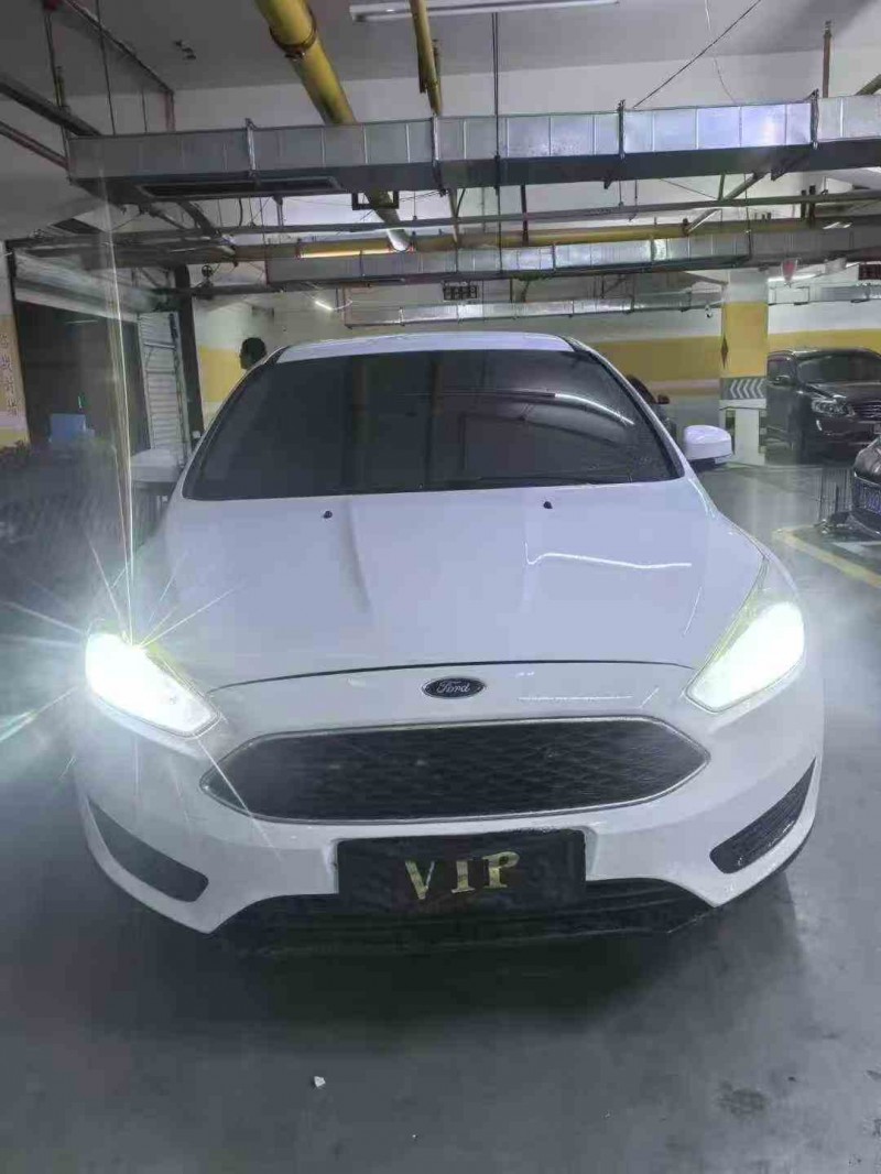 鄂州17年福特福克斯1