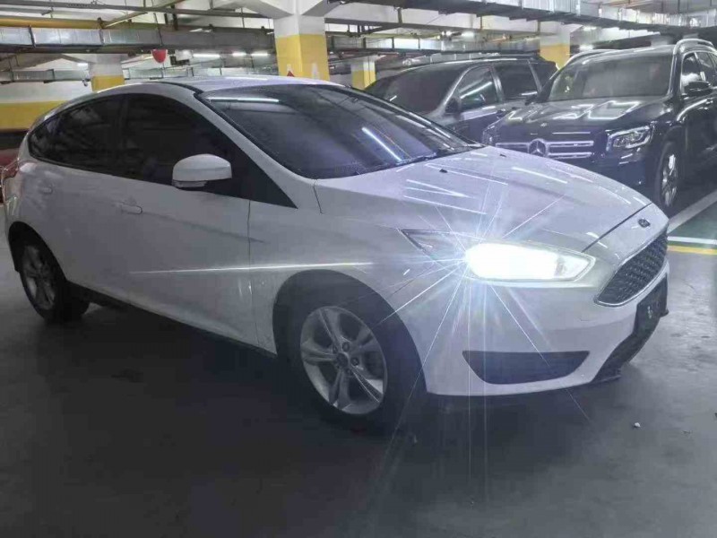 鄂州17年福特福克斯2