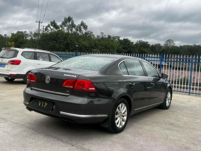 岳阳16年大众迈腾7