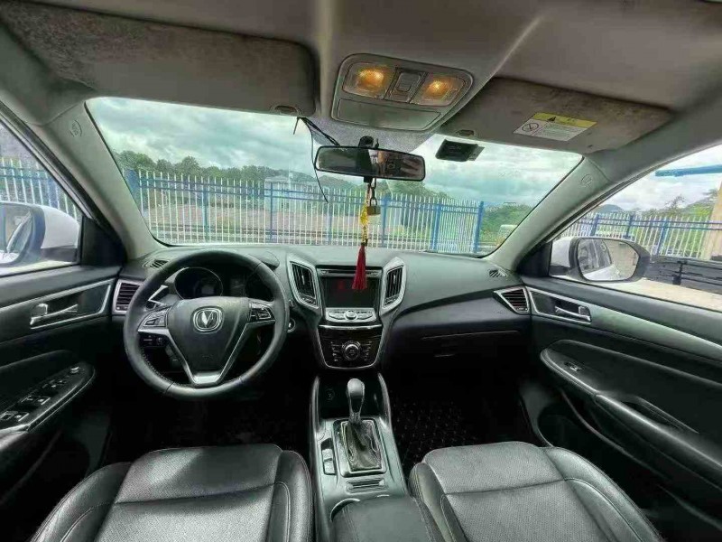 衡阳16年长安汽车CS754