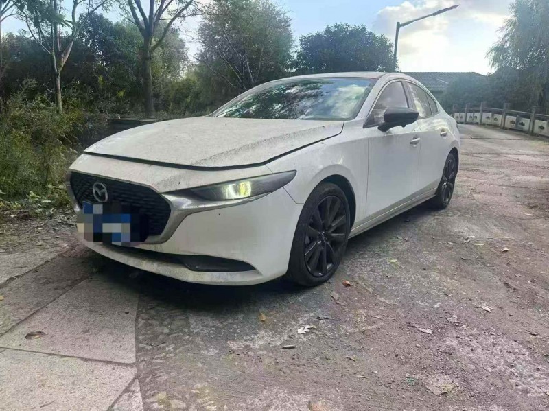 金华23年马自达昂克赛拉2