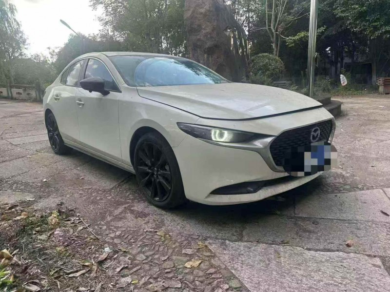 金华23年马自达昂克赛拉3