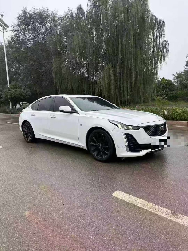 枣庄20年凯迪拉克CT52