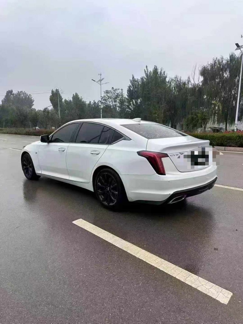 枣庄20年凯迪拉克CT58