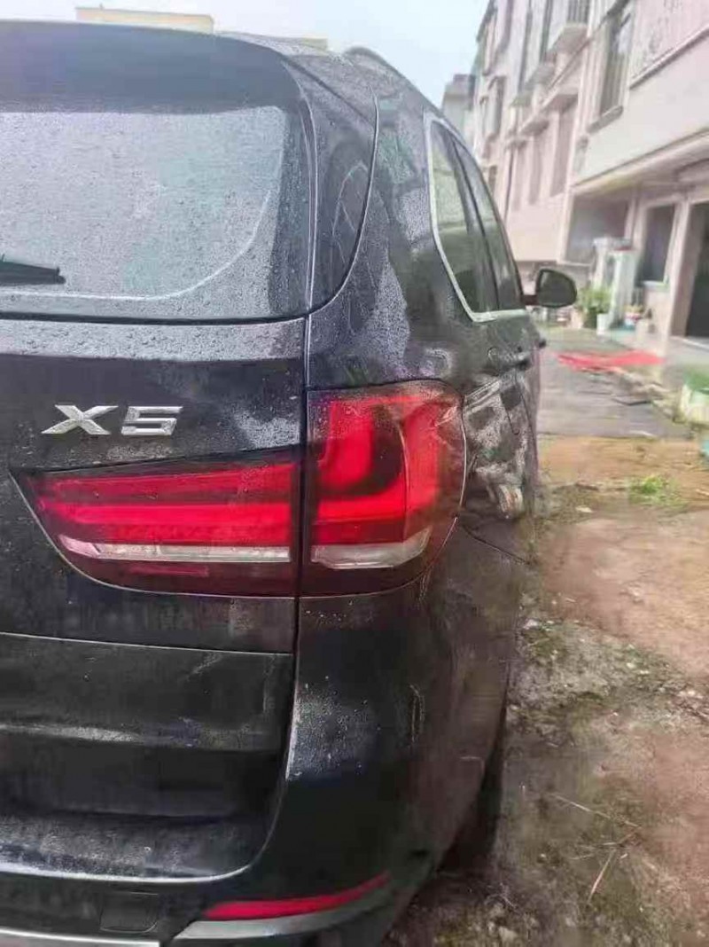 吉安17年宝马X57