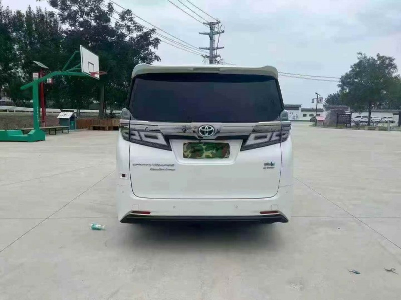 徐州22年丰田威尔法9