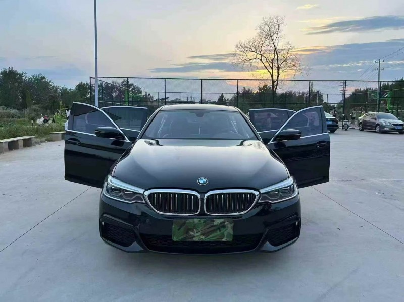 徐州20年宝马5系8