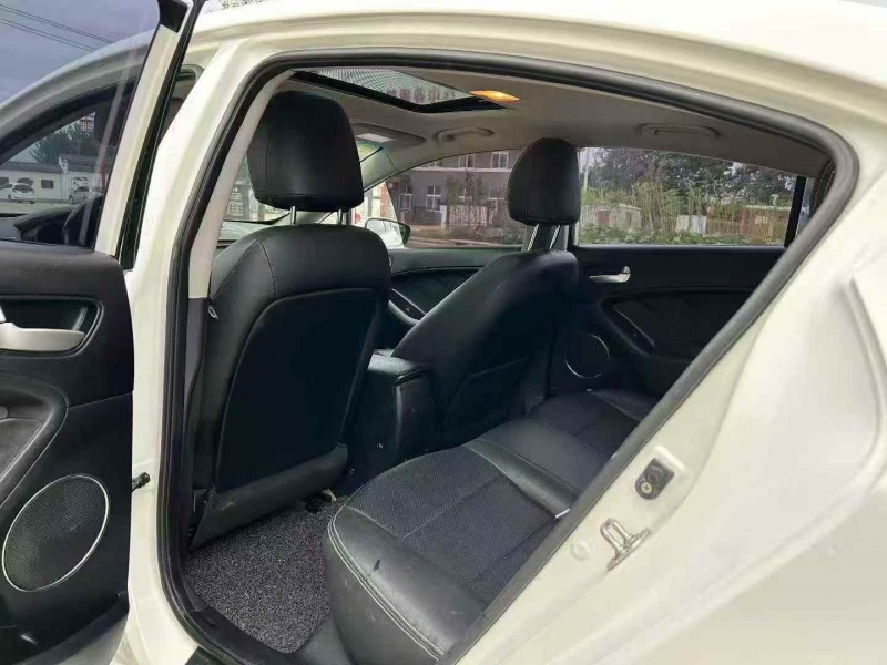 徐州15年起亚K37