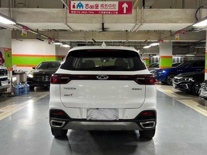 成都20年奇瑞瑞虎8