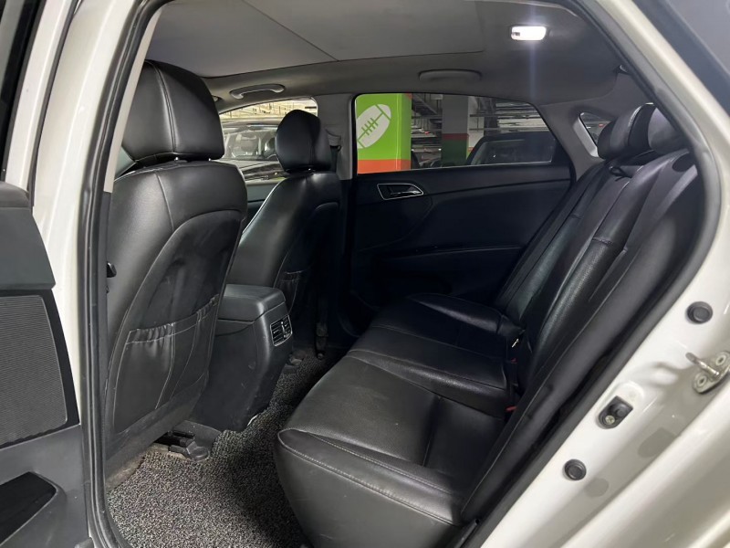 成都16年现代名图5