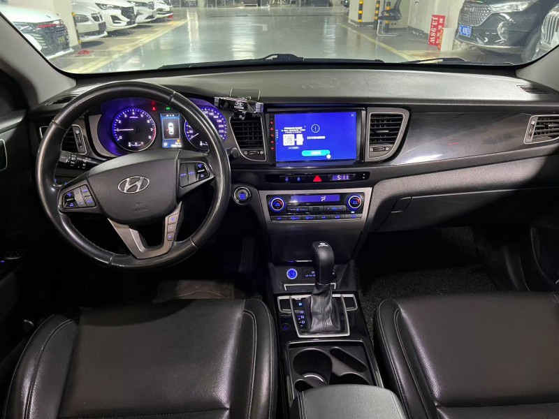 成都16年现代名图6