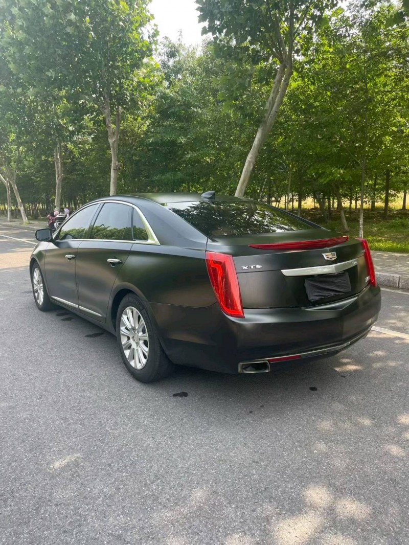 盐城17年凯迪拉克XTS4