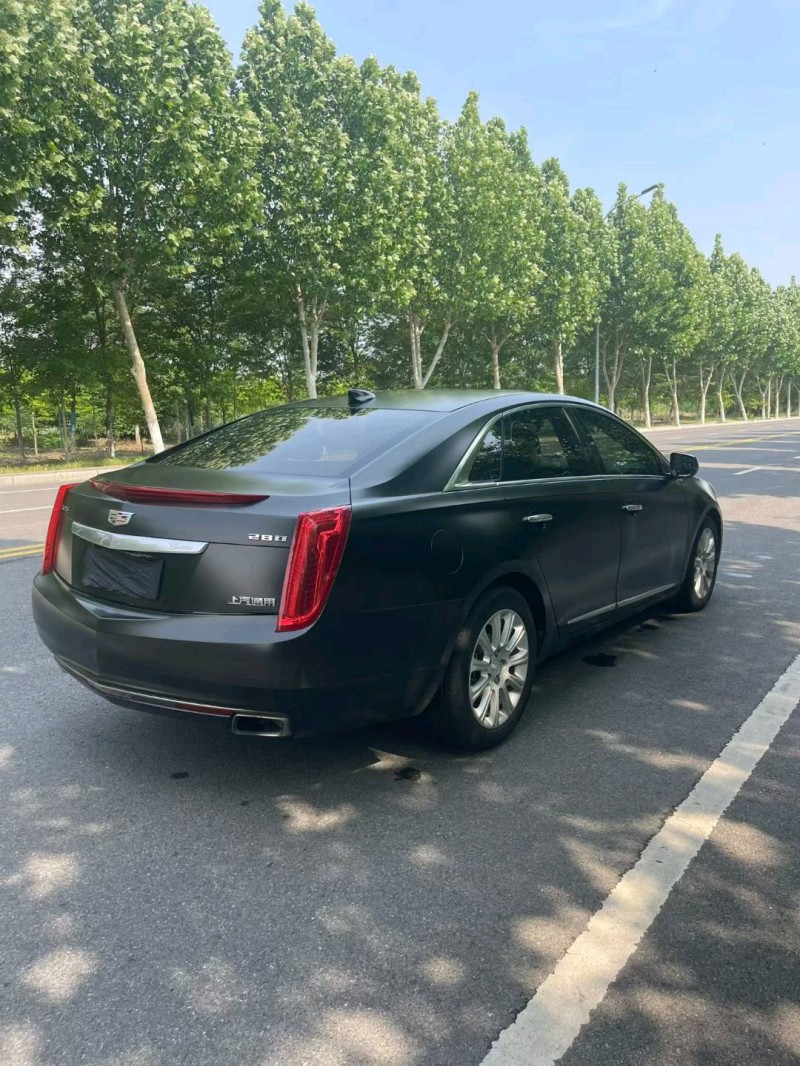 盐城17年凯迪拉克XTS8