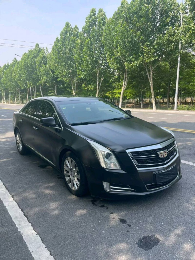盐城17年凯迪拉克XTS9