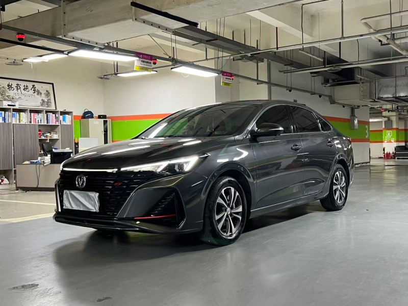 成都24年长安汽车逸动2