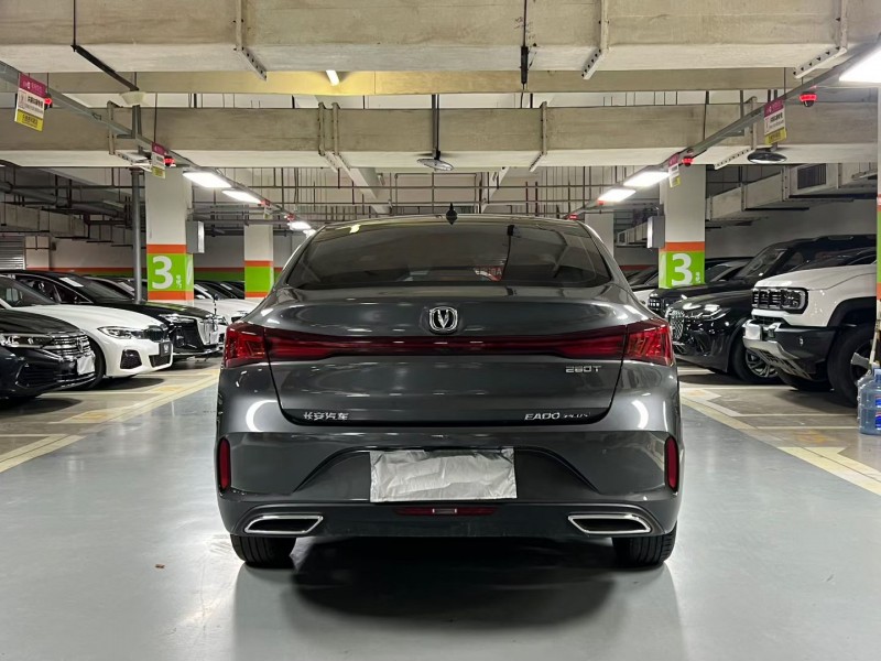 成都24年长安汽车逸动9