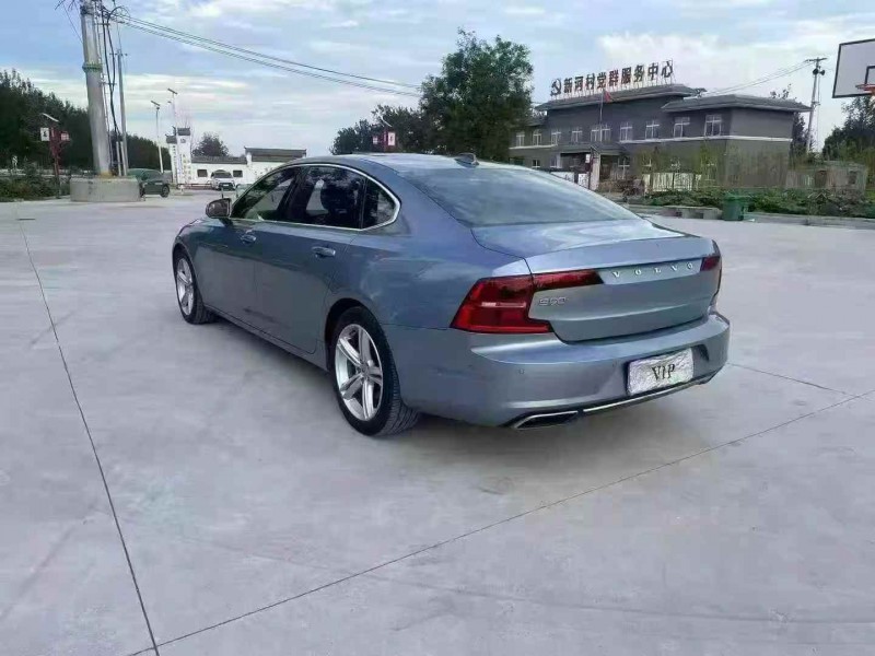 徐州18年沃尔沃S908