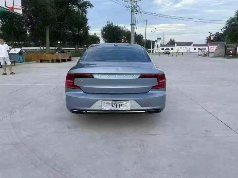 徐州18年沃尔沃S909