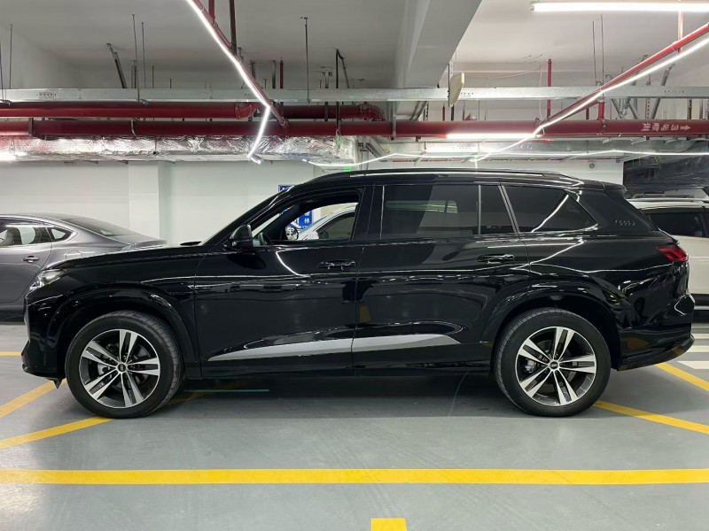 深圳23年奥迪Q67