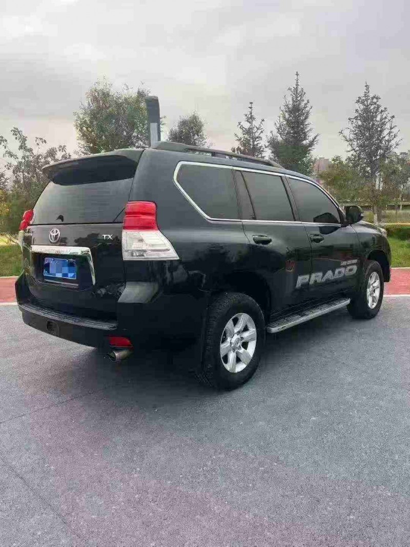 嘉峪关11年丰田普拉多5