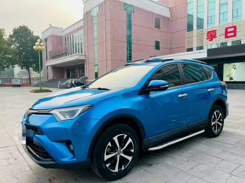 济宁16年丰田RAV4荣放2