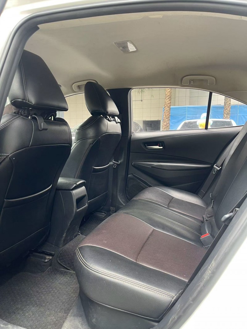 佛山22年丰田卡罗拉5