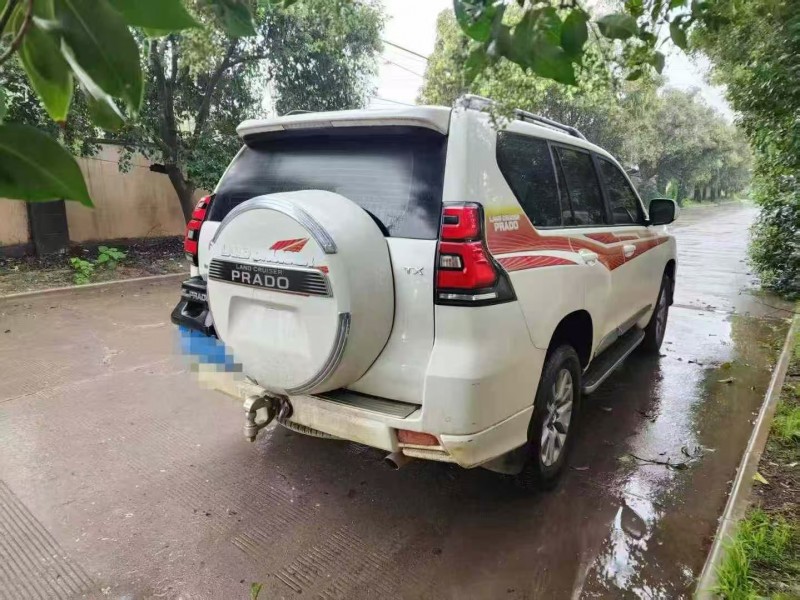 西安19年丰田普拉多4