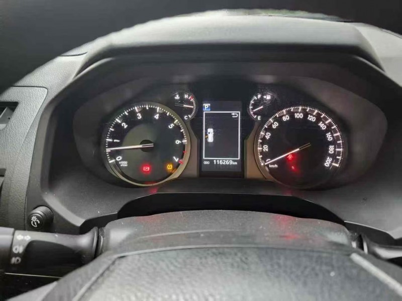 西安19年丰田普拉多6