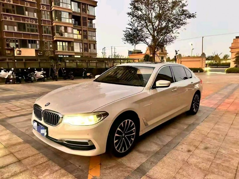 苏州20年宝马5系3