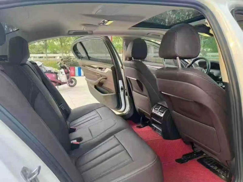 徐州20年宝马5系7