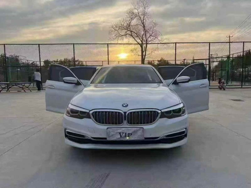 徐州20年宝马5系8