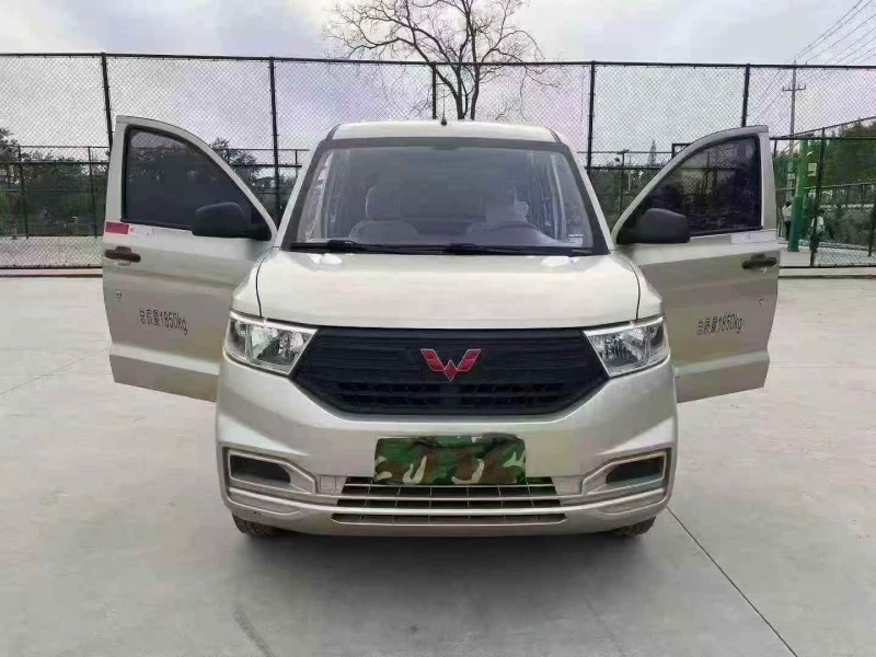 徐州21年五菱汽车宏光8