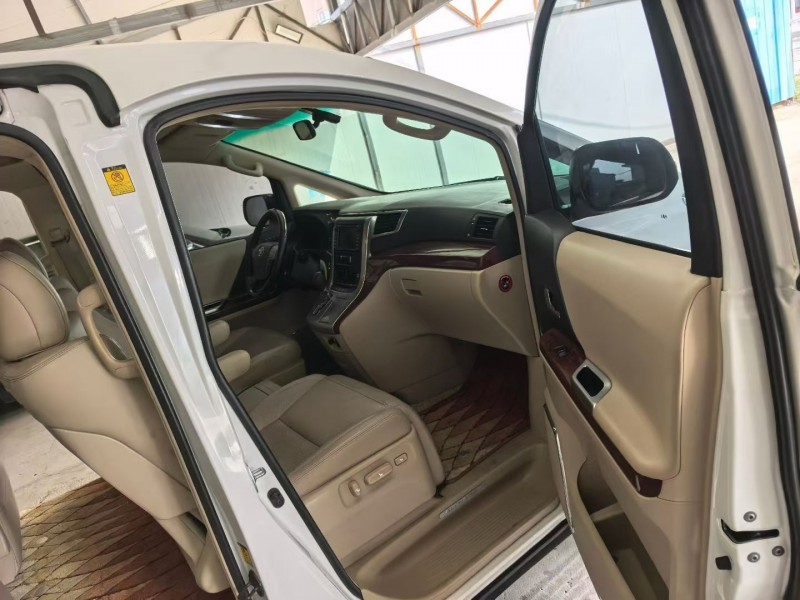 朔州11年丰田埃尔法7