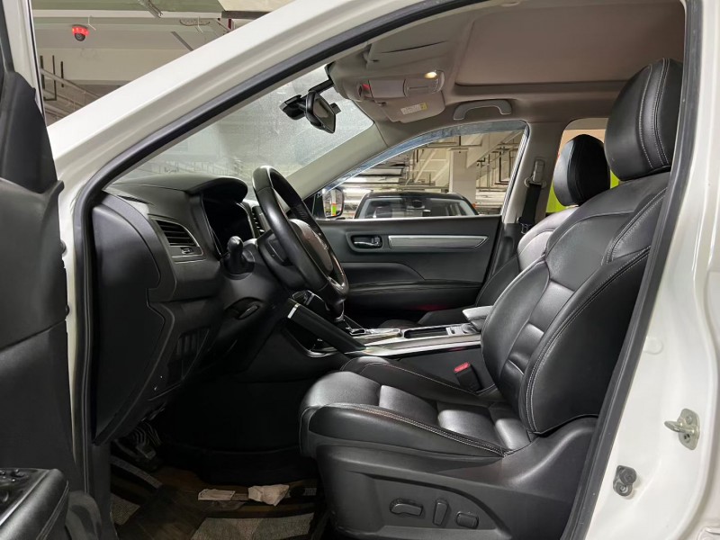 成都17年雷诺科雷傲4