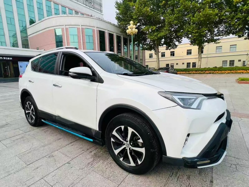 潍坊16年丰田RAV4荣放3