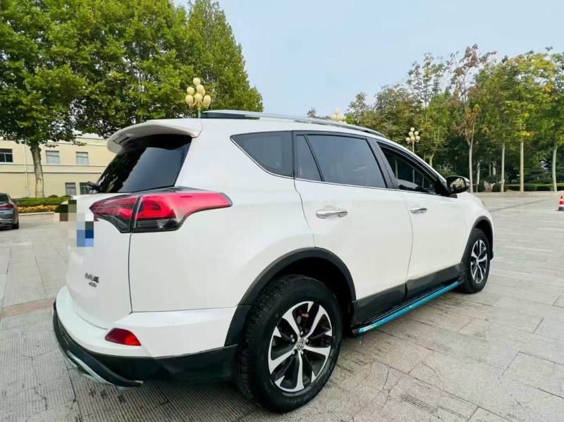 潍坊16年丰田RAV4荣放6