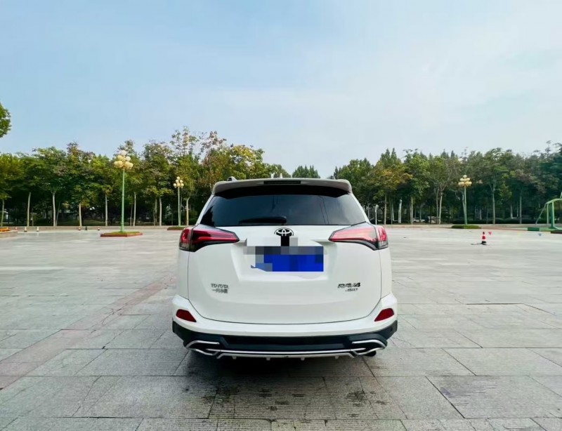 潍坊16年丰田RAV4荣放9