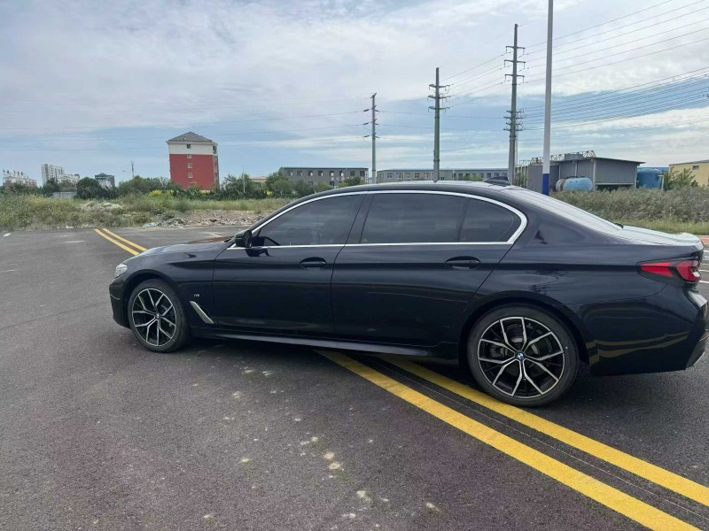 唐山20年宝马5系4