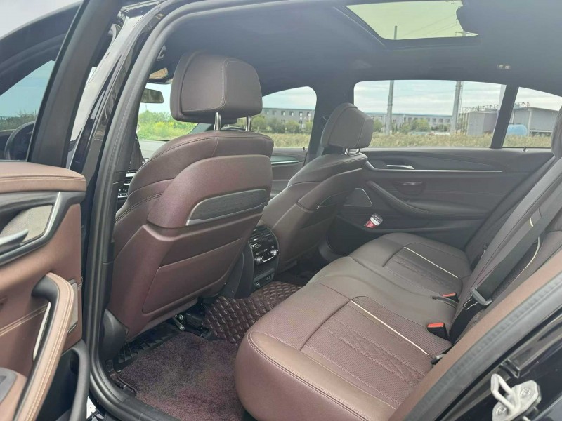 唐山20年宝马5系8