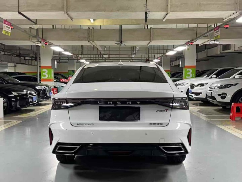 成都24年奇瑞艾瑞泽5